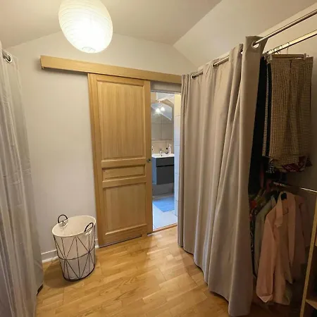Maison Chic Familiale Avec Jardin Holiday home Gennevilliers
