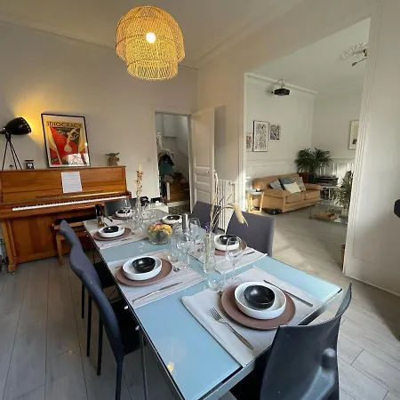 Holiday home Maison Chic Familiale Avec Jardin